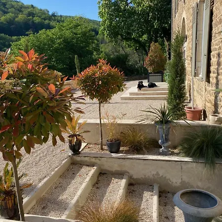 Domaine De فندق مبيت وإفطار 3*